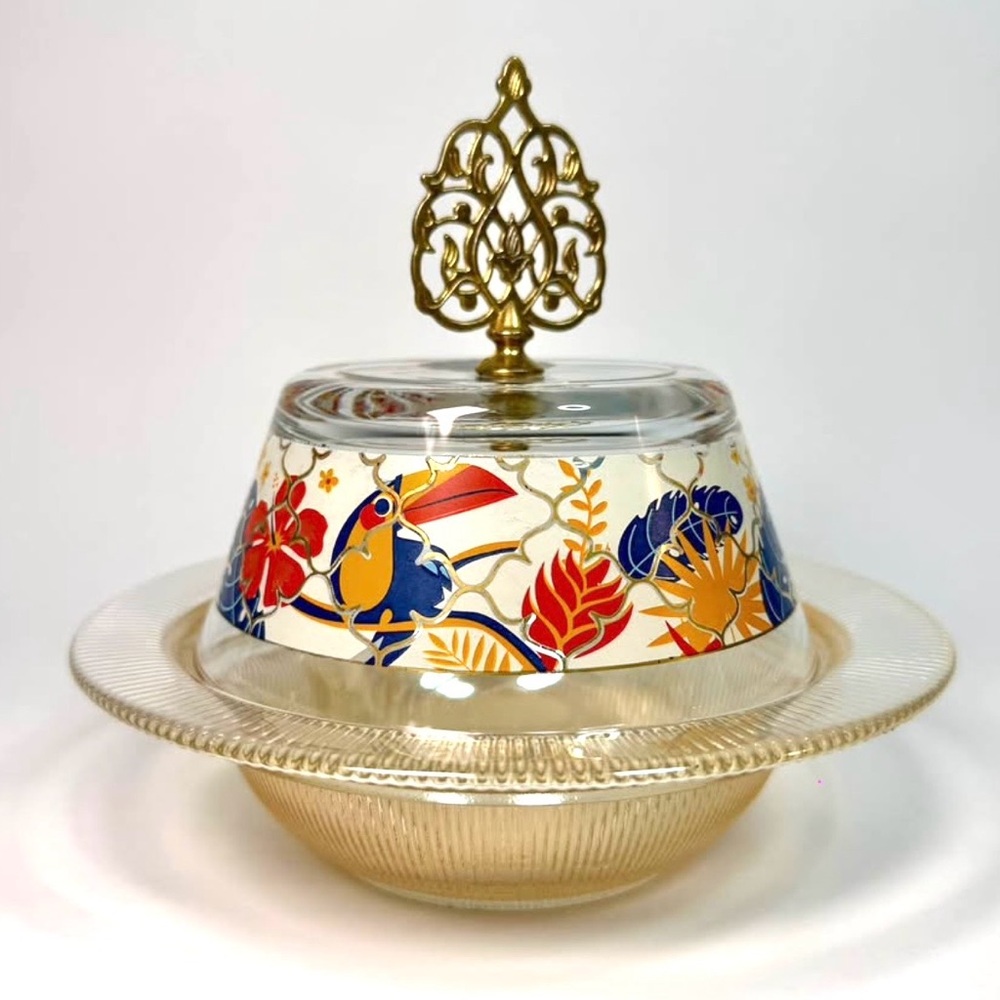 1970s Turkish Byblos Hand-Made Glass Covered Dish with 24kt Gold Accents